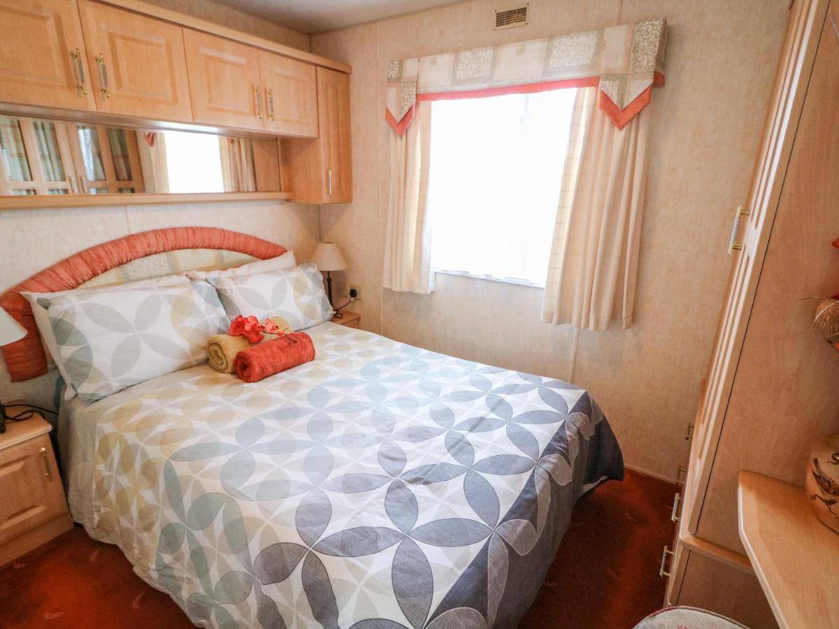 Alken Caravan Bushmills Exterior foto